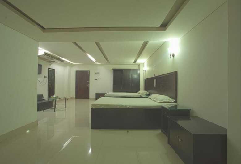Rax Hotel And Restaurant