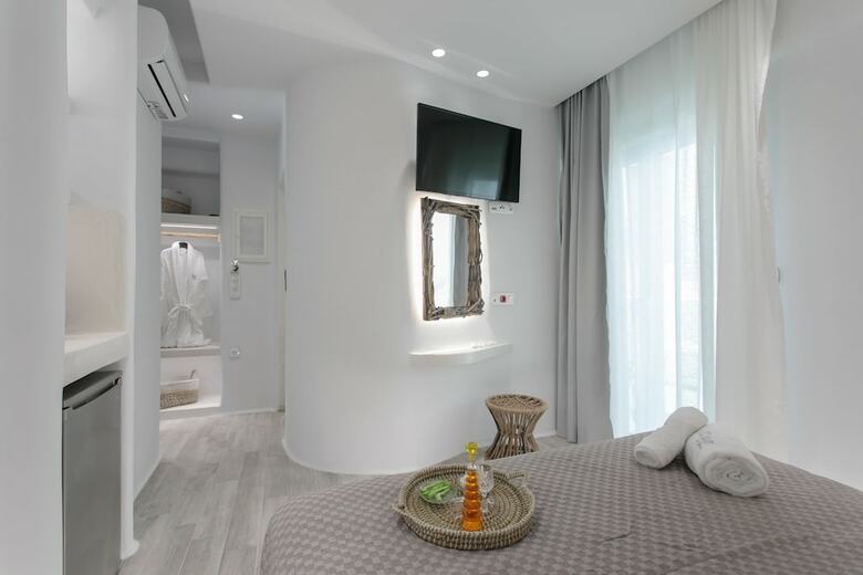 Aparthotel Mystique Of Naxos