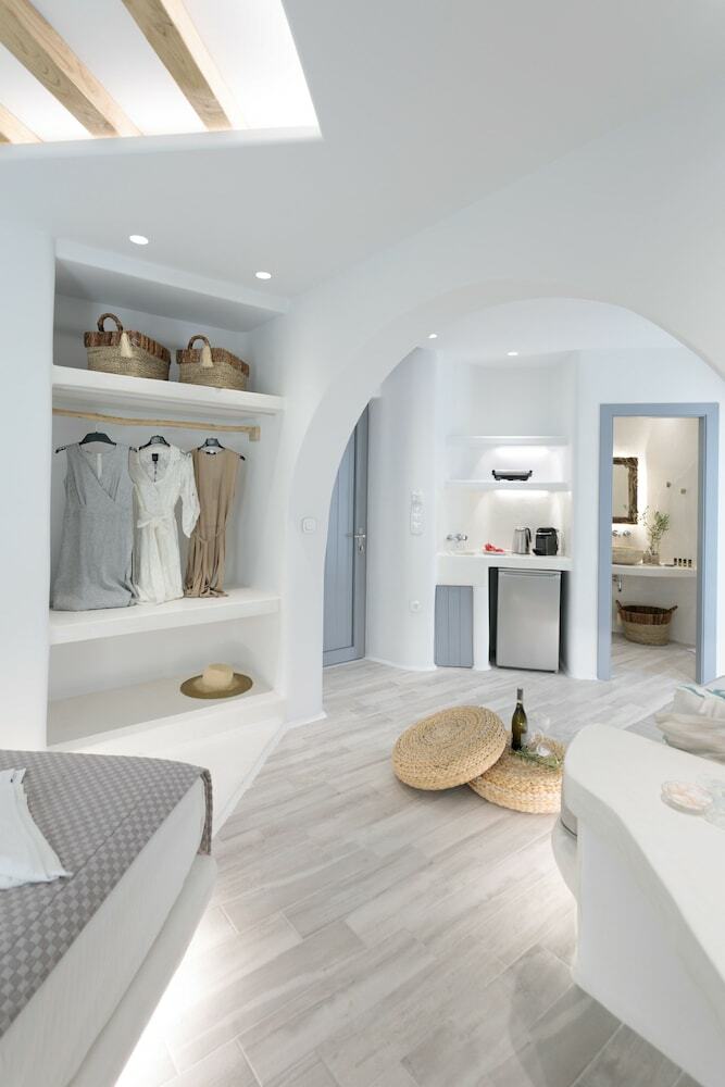 Aparthotel Mystique Of Naxos