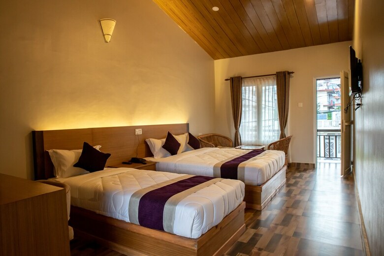 Hotel Busy Bee Resort Pokhara