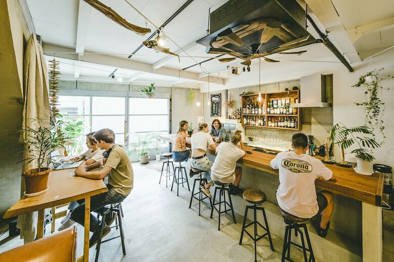 Hostal Hippo Hostel & Cafe Bar