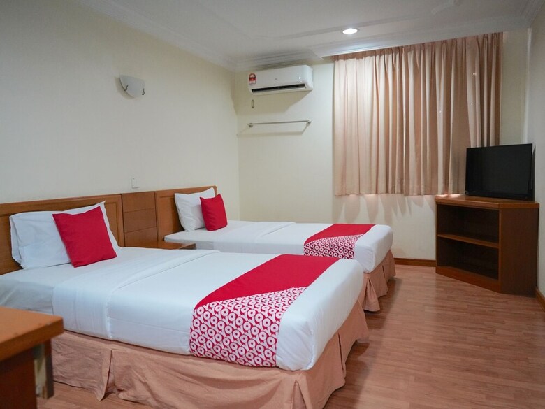 Hotel Oyo 44051 Sunlight Inn