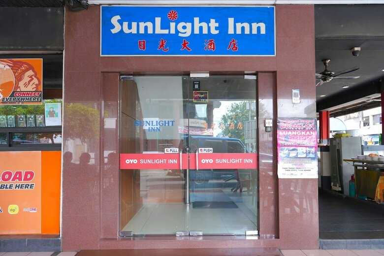 Hotel Oyo 44051 Sunlight Inn