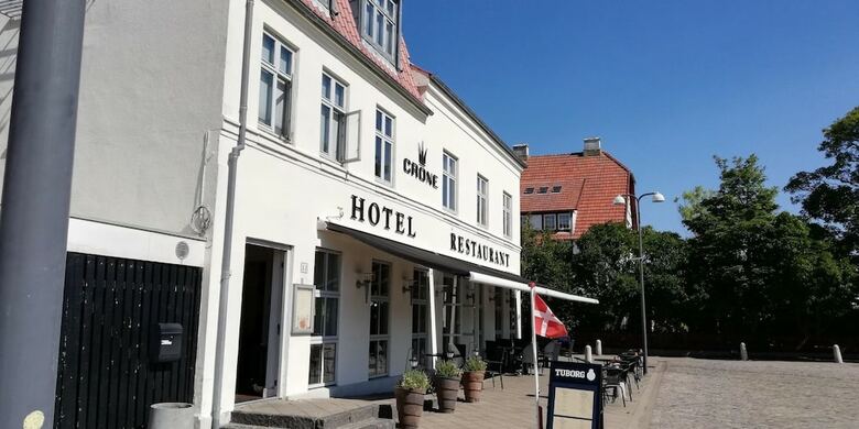 Hotel Crone
