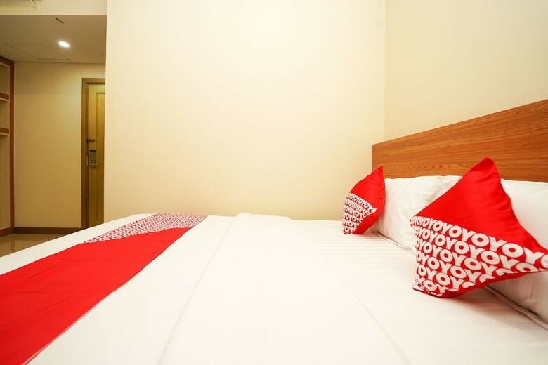 Oyo 1330 Hotel Cahaya 3