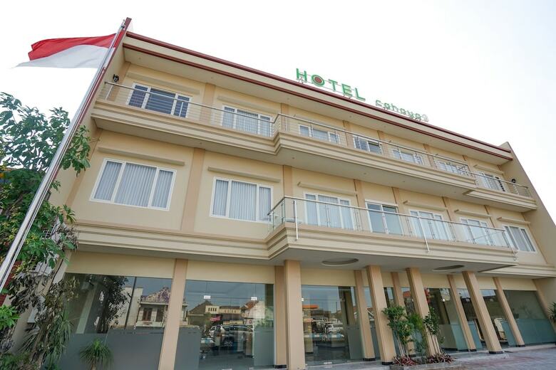 Oyo 1330 Hotel Cahaya 3