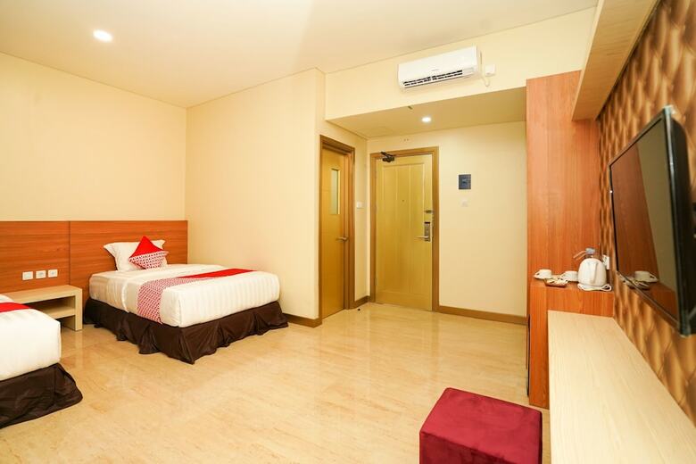 Oyo 1330 Hotel Cahaya 3