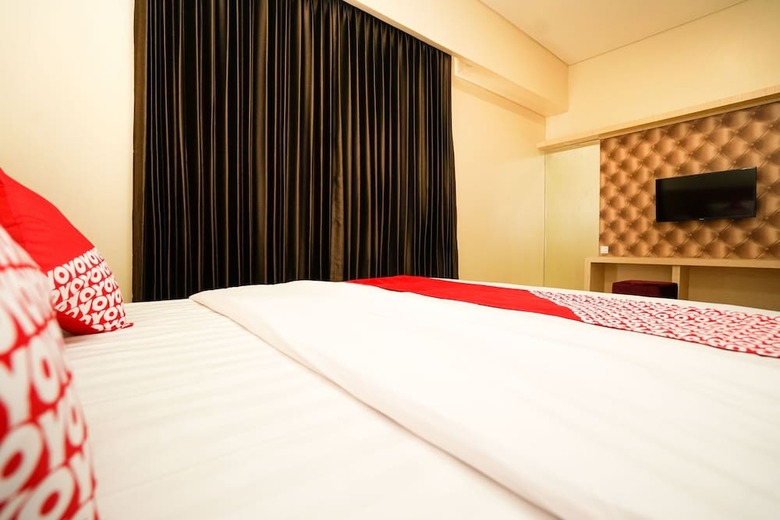 Oyo 1330 Hotel Cahaya 3