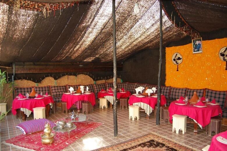 Hotel Restaurant Chambre D'hote Igrane