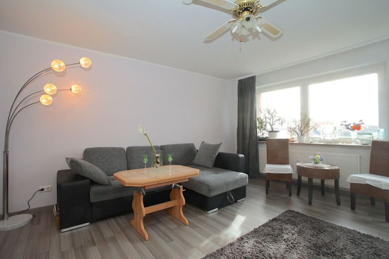 Private Apartment Hoffmann-von-fallersleben-stra�e
