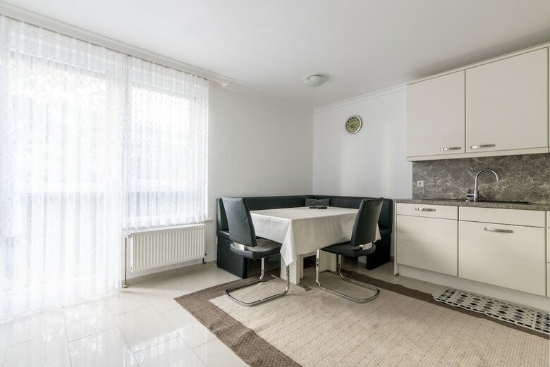 Private Apartment Sickenberghof