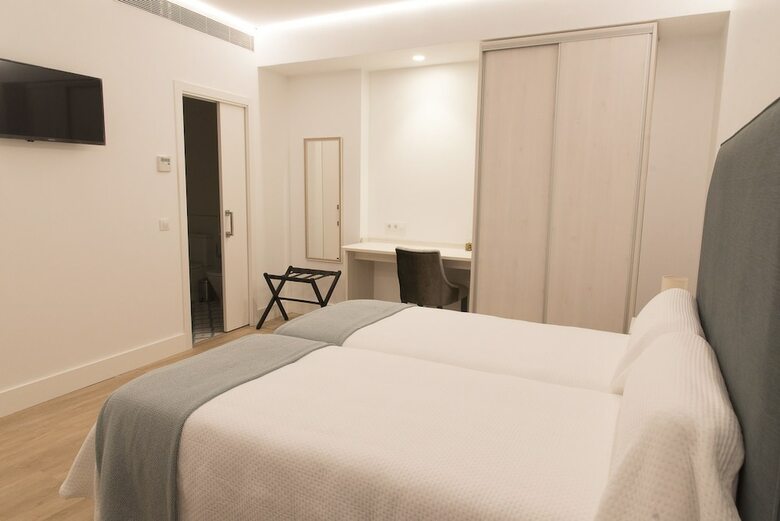 Gm Hotel
