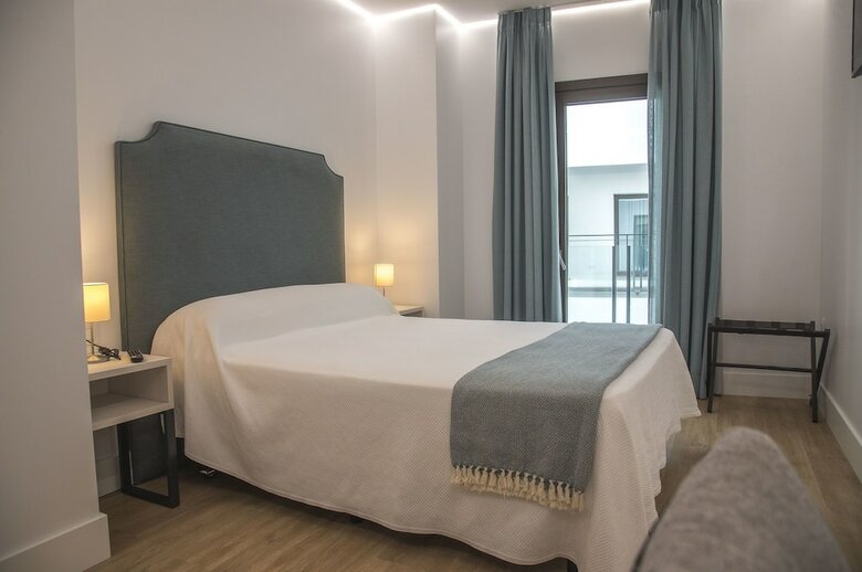 Gm Hotel