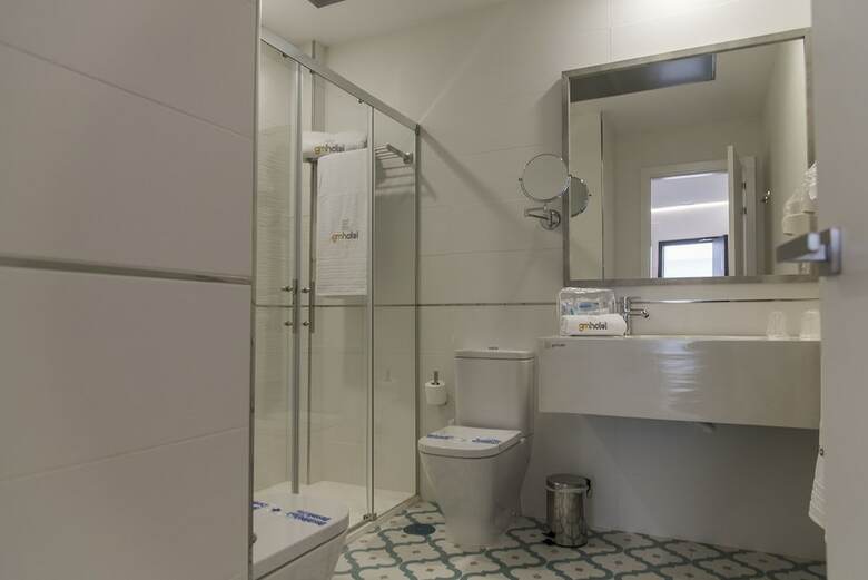 Gm Hotel