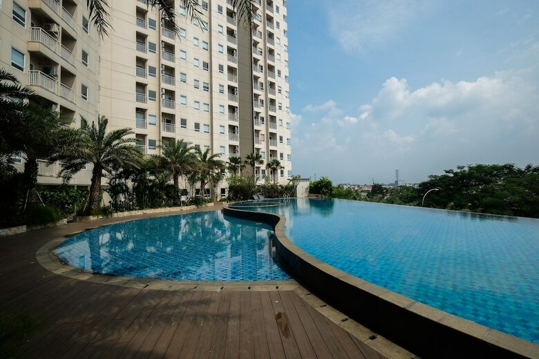 Best Location 1br Mustika Golf Apartment