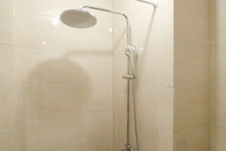 Modern Studio @ Mustika Golf Apartment