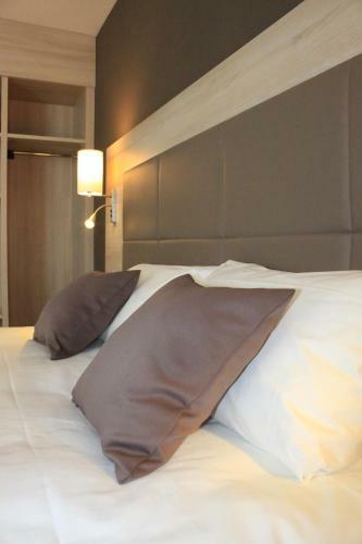 Brit Hotel Vend�e Mer