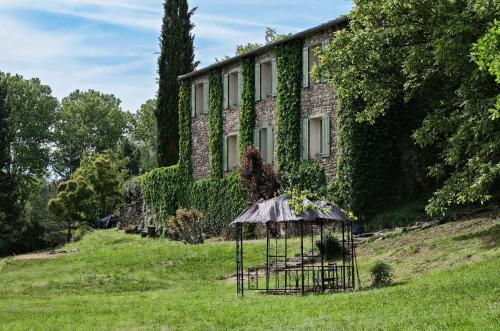 Hotel Le Mas Du Pont Roman