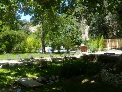 Bed & Breakfast Le Mas Aux Ar�mes