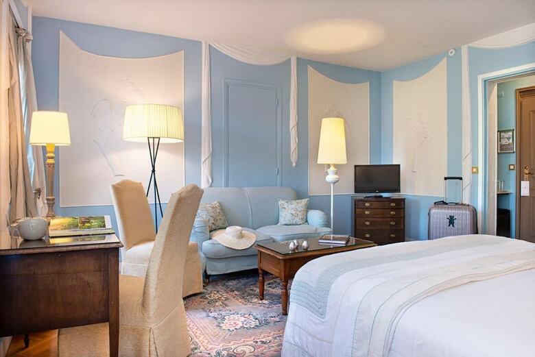 Hotel Chateau De Montreuil