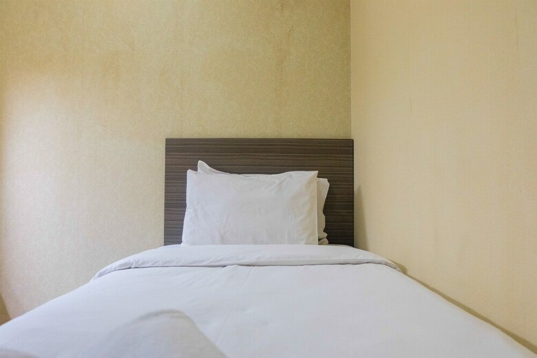 Simply Warm 2br Green Palace Apartment