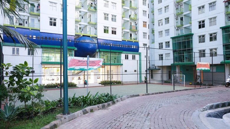Modern 1br Apartment At Pancoran Riverside