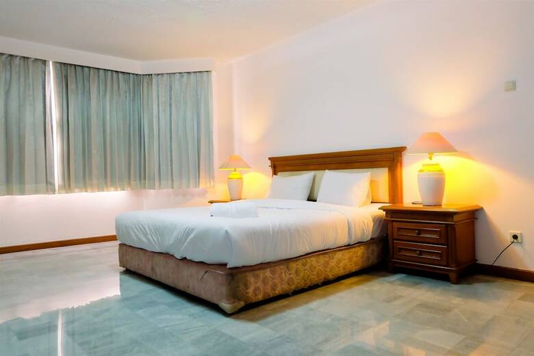 Spacious 3br Senopati Apartment Near Scbd