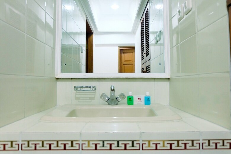 Spacious 3br Senopati Apartment Near Scbd