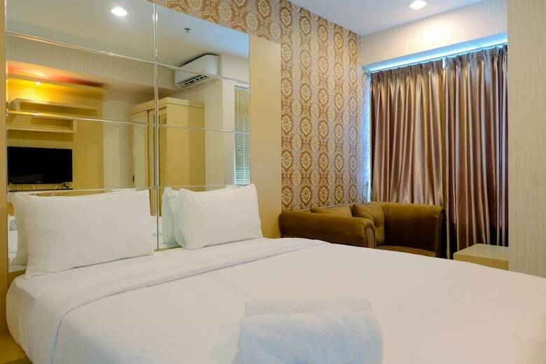 Elegant Studio Grand Kamala Lagoon Apartment