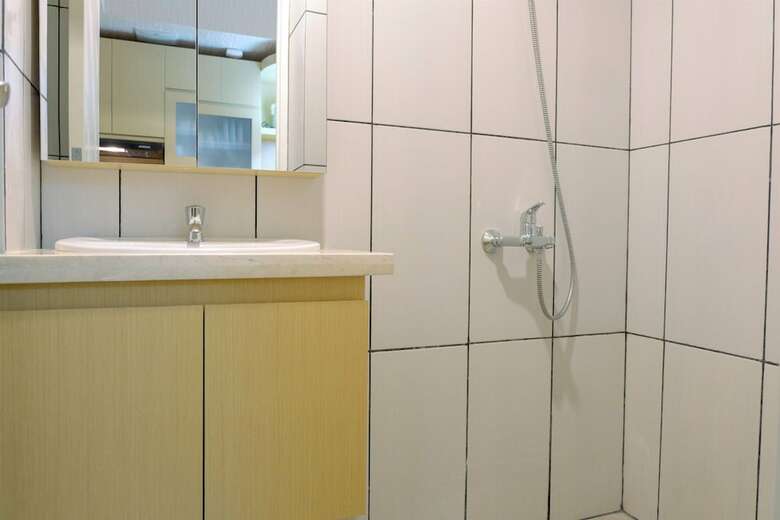 Elegant Studio Grand Kamala Lagoon Apartment