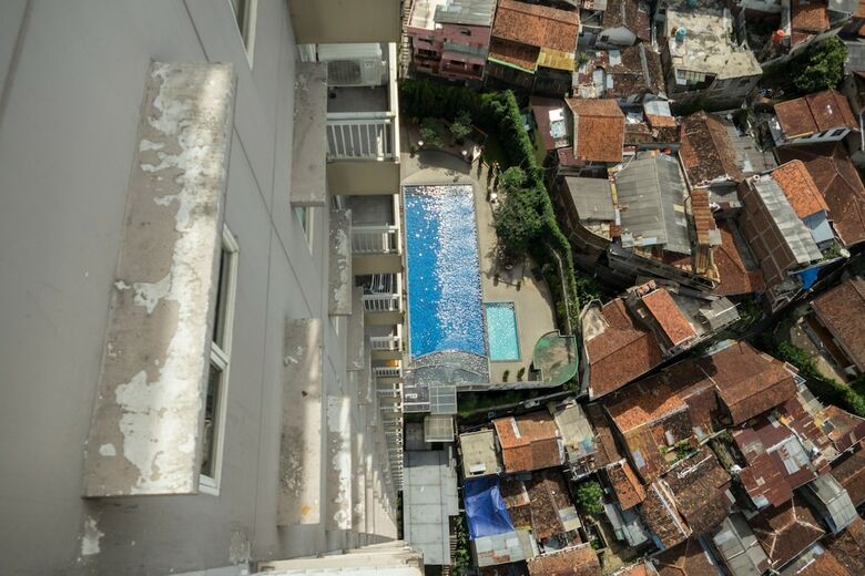 Modern Studio Apartment At Galeri Ciumbuleuit 2