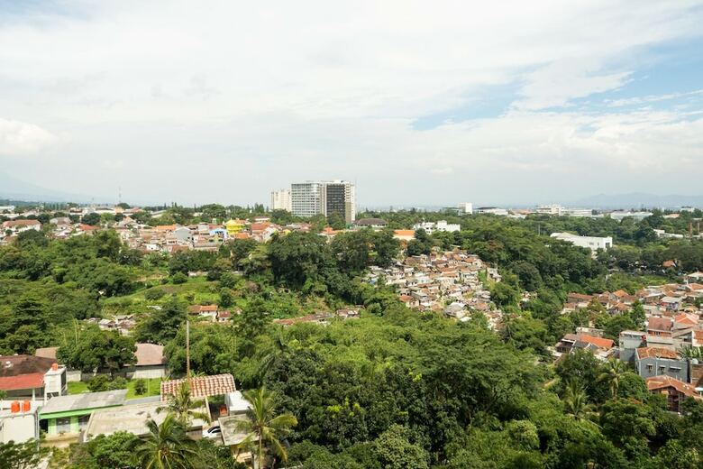 Simply Studio Apartment At Galeri Ciumbuleuit 2