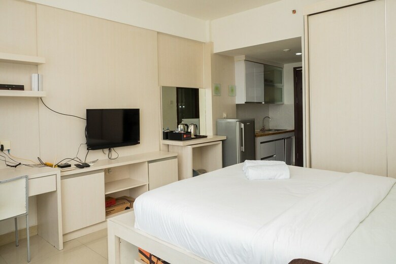 Simply Studio Apartment At Galeri Ciumbuleuit 2