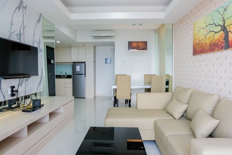 Luxurious 2br Apartment At Lexington Residence