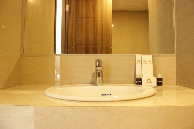Modern Studio Apartment At Galeri Ciumbuleuit 3