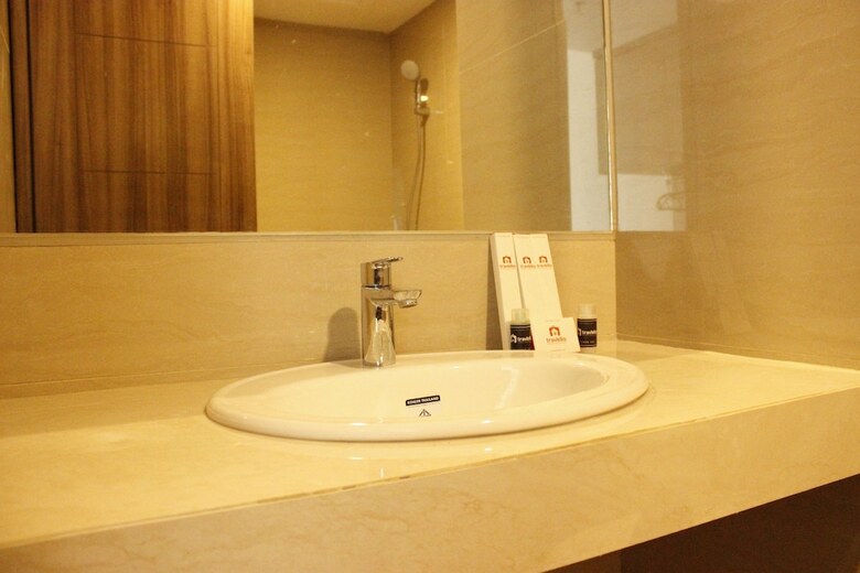 Modern Studio Apartment At Galeri Ciumbuleuit 3