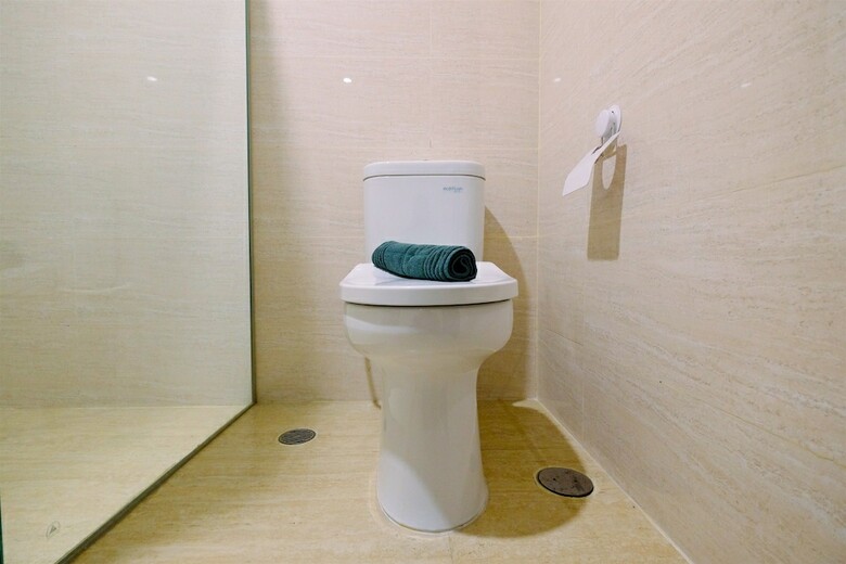 2br Apartment For 4 Pax At Gallery West Residence