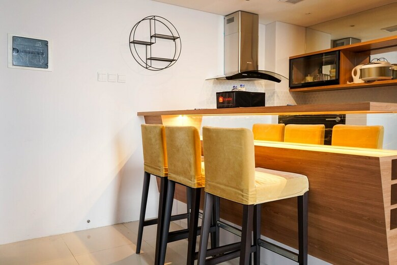 Spacious 2br Lexington Apartment