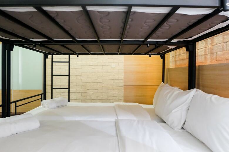 Spacious 1br For 5 Pax At Maple Park Apartment