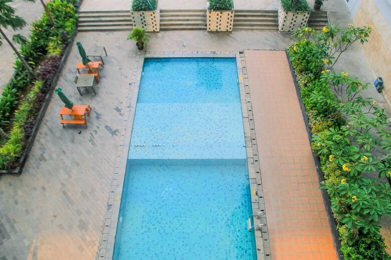 Pool View Grand Dhika City Studio Apartment