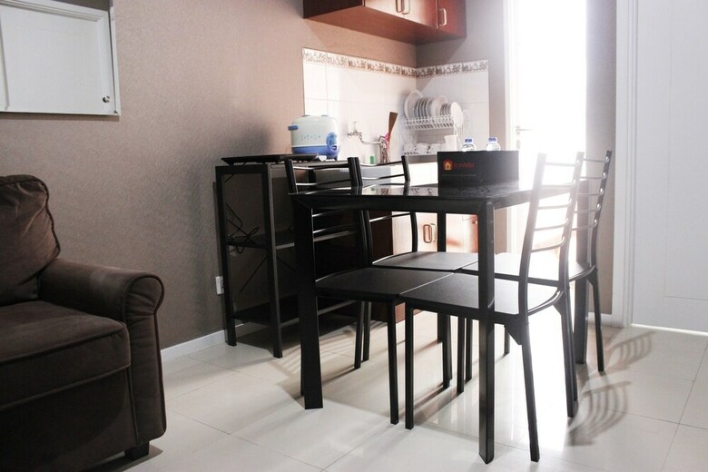 Strategic 2br Parahyangan Residence Apartment