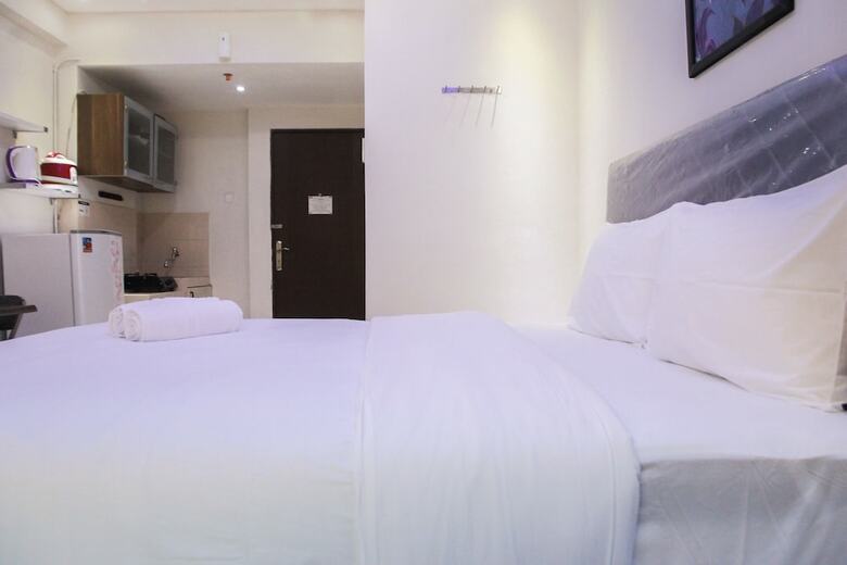 Comfy Studio Room Sunter Park View Apartment