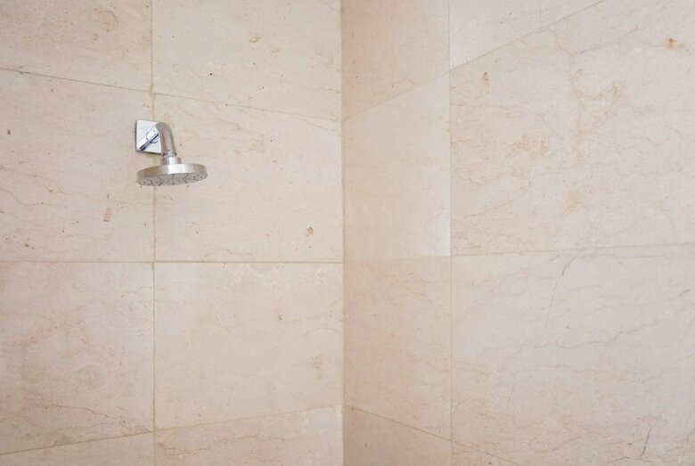 South Tower 2br At L'avenue Apartment