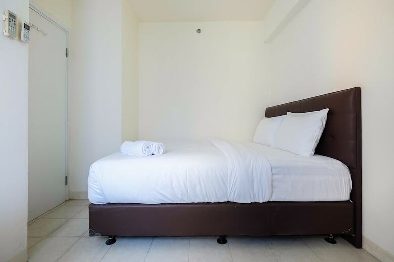Minimalist 2br At Green Pramuka Apartment
