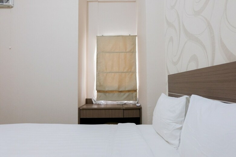 Elegant 2br At The Nest Puri Apartment