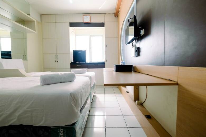 East Park Studio Apartment With Twin Beds