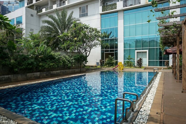 Spacious 3br Ambassade Residences Apartment Near Kuningan