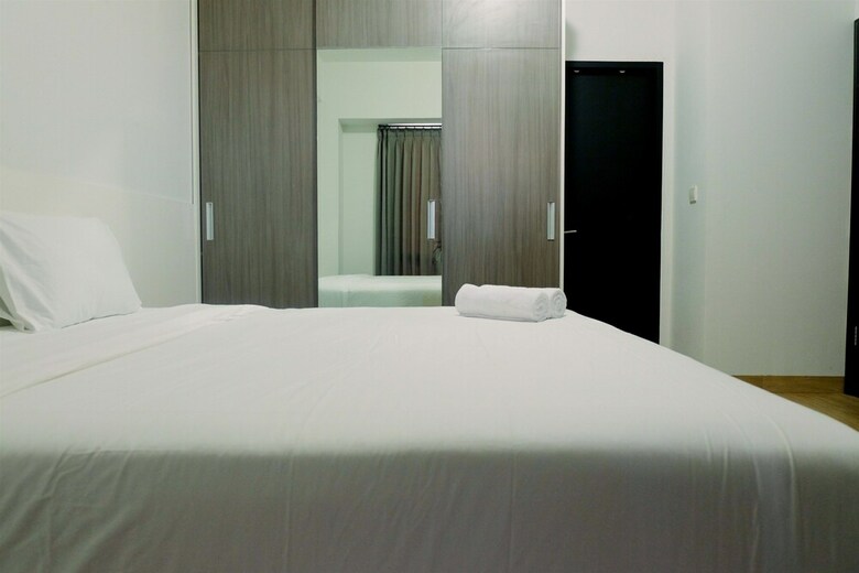 Spacious 3br Ambassade Residences Apartment Near Kuningan