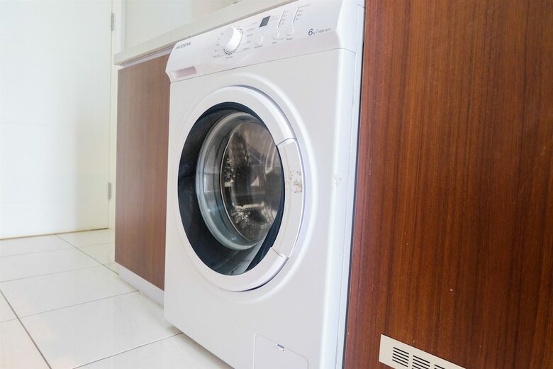 Vintage Studio Apartment @ Springlake Summarecon