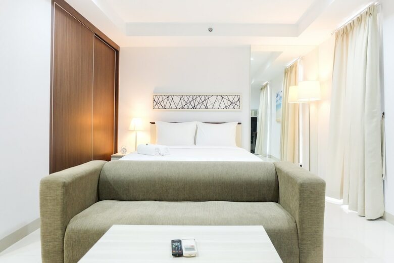 Spacious Studio Room @ Azalea Suites Apartment